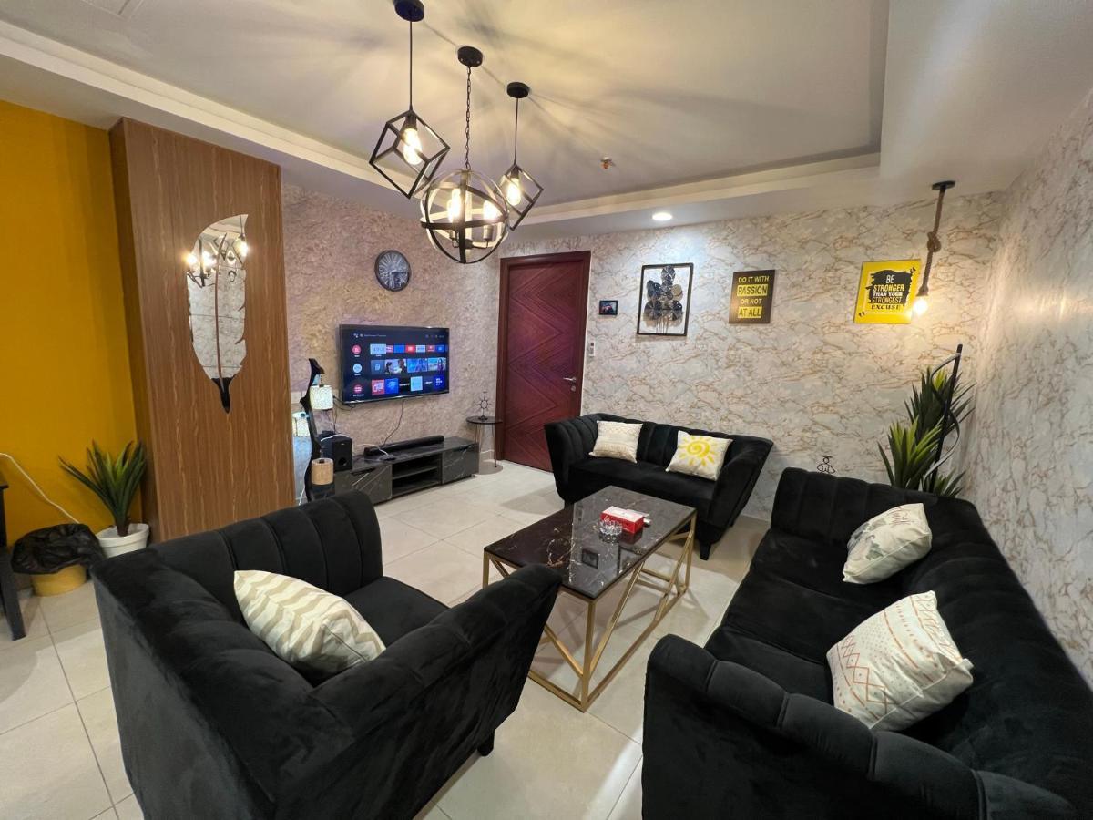 Sunset Luxury Gold Crest Mall Residency Lahore Esterno foto