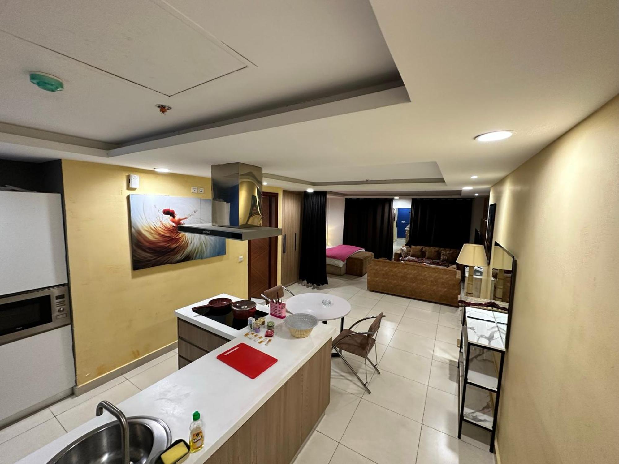Sunset Luxury Gold Crest Mall Residency Lahore Esterno foto