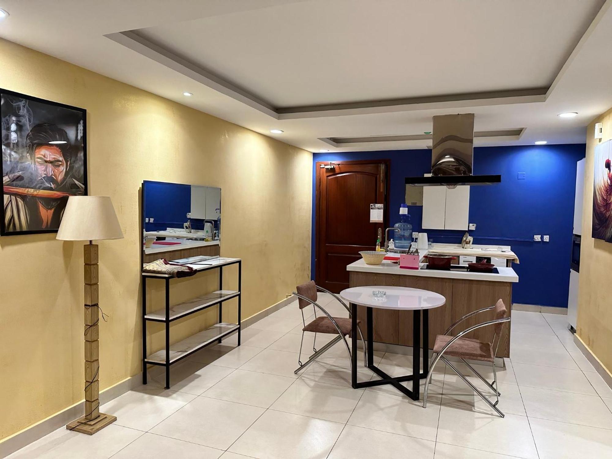 Sunset Luxury Gold Crest Mall Residency Lahore Esterno foto